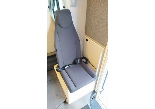 Autocaravana Perfilada DETHLEFFS Trend T7057 EB Modelo 2022 de Ocasión