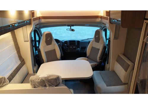 Autocaravana Perfilada DETHLEFFS Trend T7057 EB Modelo 2022 de Ocasión