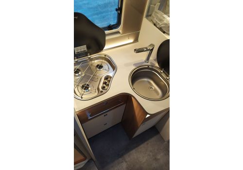 Autocaravana Perfilada DETHLEFFS Trend T7057 EB Modelo 2022 de Ocasión