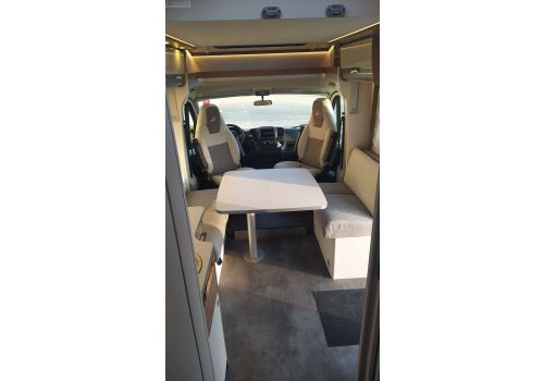 Autocaravana Perfilada DETHLEFFS Trend T7057 EBL Modelo 2022 de Ocasión