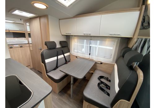 Autocaravana Capuchina SUNLIGHT A70 de Ocasión