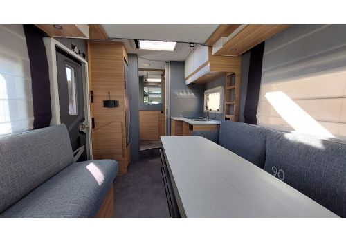 Autocaravana Perfilada DETHLEFFS Just T 6762 Modelo 2022 de Ocasión