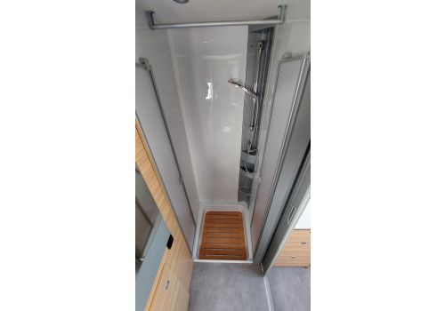 Autocaravana Perfilada DETHLEFFS Just T 6762 Modelo 2022 de Ocasión