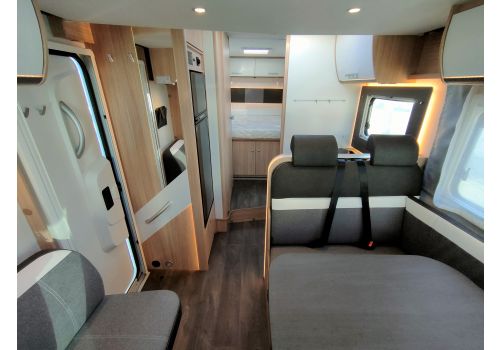 Autocaravana Integral SUNLIGHT T 69 L Modelo 2022 de Ocasión