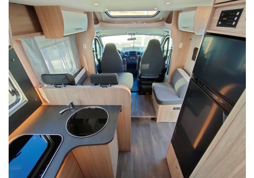 Autocaravana Integral SUNLIGHT T 69 L Modelo 2022 de Ocasión