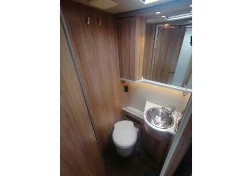 Autocaravana Integral HYMER B698 CL de Ocasión