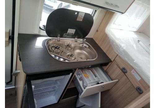 Autocaravana Perfilada SUNLIGHT V60 de Ocasión