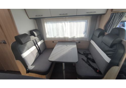 Autocaravana Capuchina SUNLIGHT A70 de Ocasión