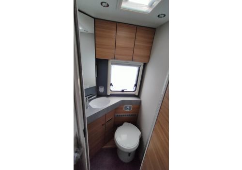 Autocaravana Integral DETHLEFFS Pulse I7051EBL de Ocasión
