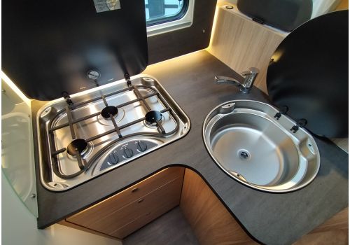 Autocaravana Perfilada SUNLIGHT T68 en Alquiler