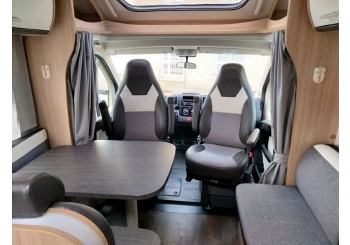 Autocaravana Perfilada SUNLIGHT T69L de Ocasión