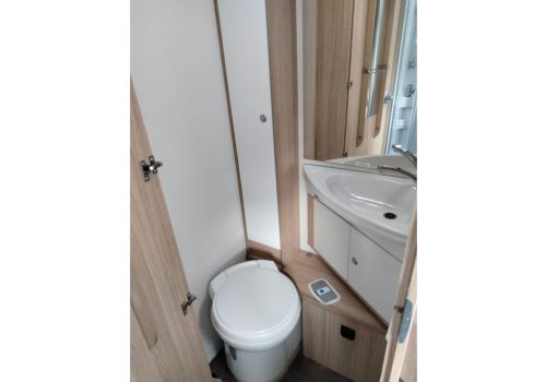 Autocaravana Perfilada SUNLIGHT T69L de Ocasión