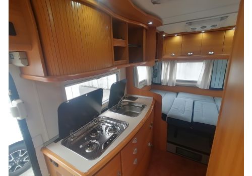 Autocaravana Capuchina BENIMAR Top 7000 ST de Ocasión