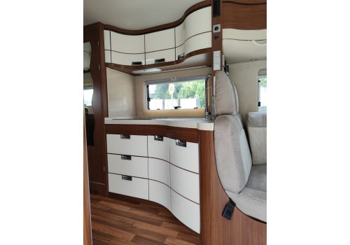 Autocaravana Integral HYMER S840 de Ocasión
