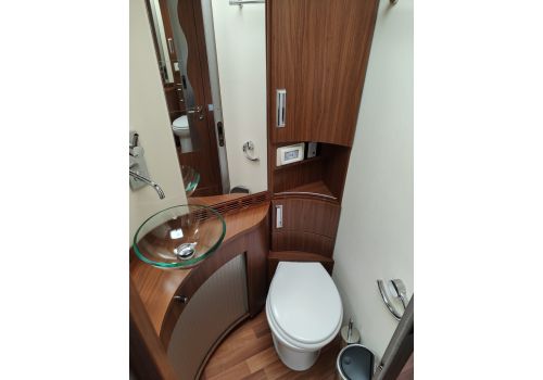 Autocaravana Integral HYMER S840 de Ocasión