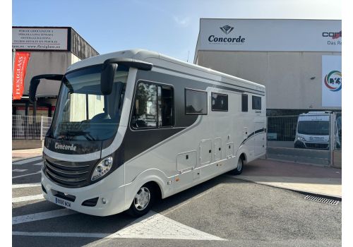 Autocaravana Integral CONCORDE Charisma 850 L de Ocasión