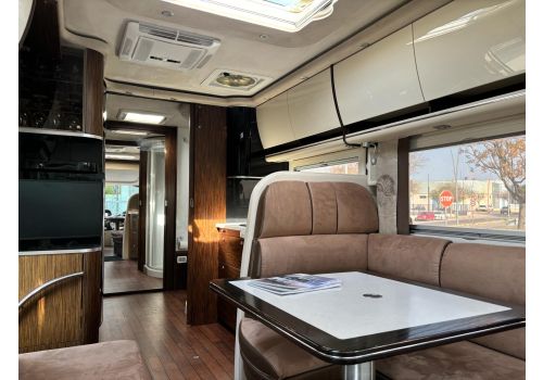 Autocaravana Integral CONCORDE Charisma 850 L de Ocasión