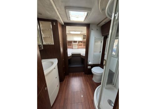 Autocaravana Integral CONCORDE Charisma 850 L de Ocasión
