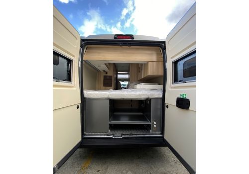 Furgoneta Cámper DREAMER D55 Limited Select Modelo 2023 de Ocasión