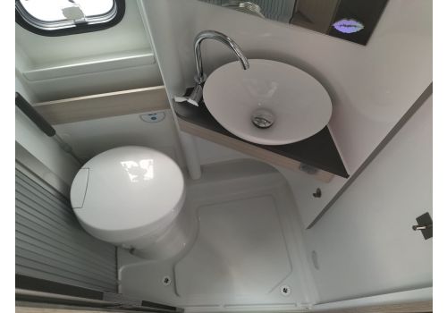 Furgoneta Cámper ADRIA Twin 600 SPB Plus de Ocasión
