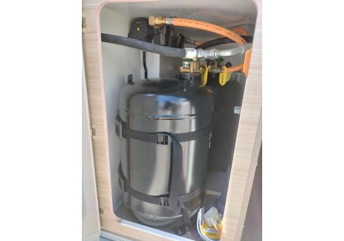Furgoneta Cámper ADRIA Twin 600 SPB Plus de Ocasión