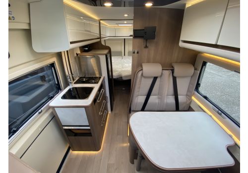 Furgoneta Cámper DREAMER D68 Limited Select Modelo 2023 de Ocasión