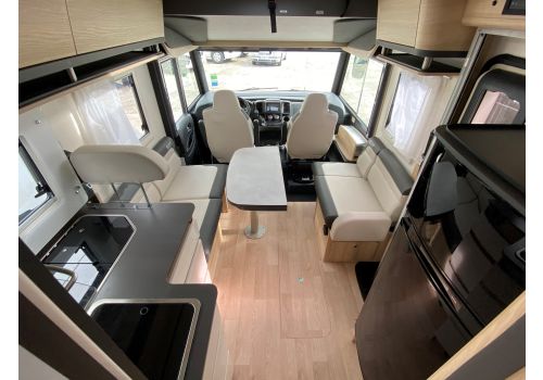 Autocaravana Integral ITINEO MC740 Modelo 2023 de Ocasión