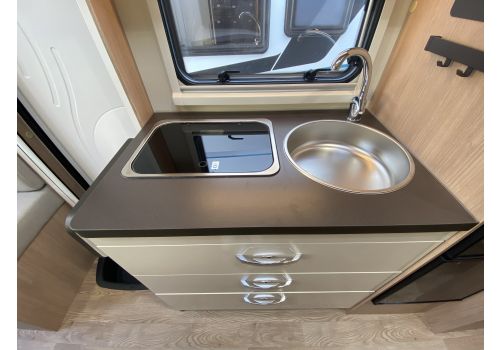 Autocaravana Perfilada ITINEO PJ700 Modelo 2022 de Ocasión