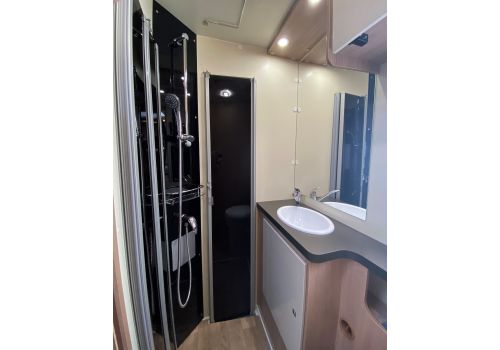 Autocaravana Perfilada ITINEO PJ700 Modelo 2022 de Ocasión