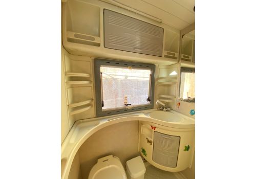 Autocaravana Capuchina RIMOR Brig 607 de Ocasión