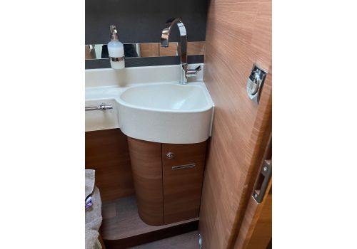 Autocaravana Integral CARTHAGO Chic C Line 5.3 QB SL de Ocasión