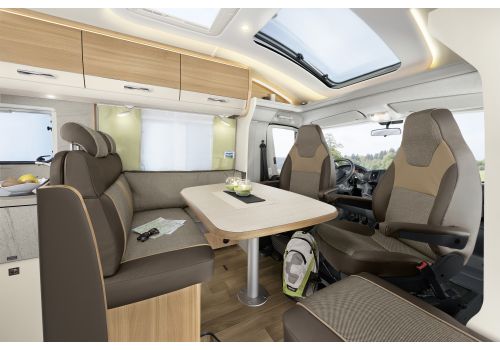 Autocaravana Perfilada DETHLEFFS Advantage T7051 modelo 2018 Nueva en Venta
