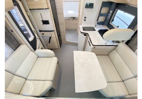 Autocaravana Perfilada RAPIDO 686F Modelo 2023 de Ocasión