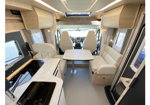 Autocaravana Perfilada RAPIDO 686F Modelo 2023 de Ocasión