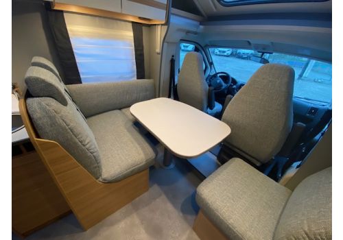 Autocaravana Perfilada DETHLEFFS Just T7052 DBM Modelo 2023 de Ocasión