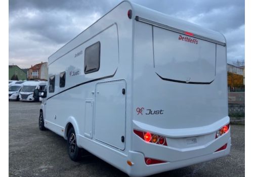 Autocaravana Perfilada DETHLEFFS Just T7052 DBM Modelo 2023 de Ocasión