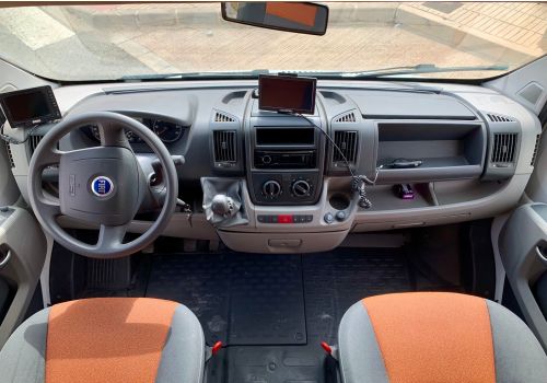 Autocaravana Perfilada JOINT Spaceline 158 de Ocasión