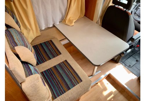 Autocaravana Perfilada JOINT Spaceline 158 de Ocasión