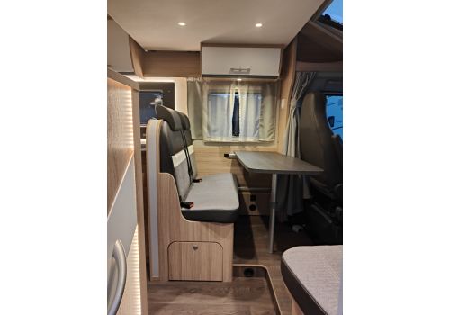 Autocaravana Perfilada SUNLIGHT T 67 S de Ocasión