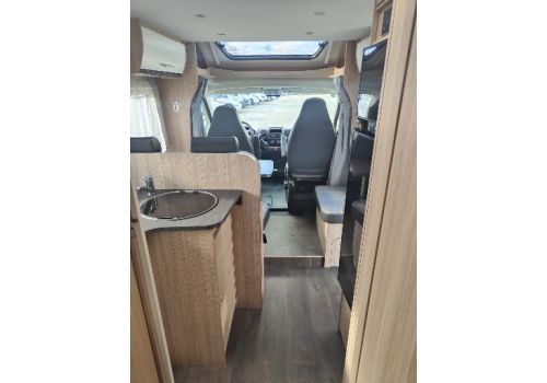 Autocaravana Perfilada SUNLIGHT T 65 de Ocasión