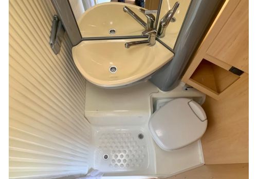 Autocaravana Integral DETHLEFFS Globebus I 1 de Ocasión