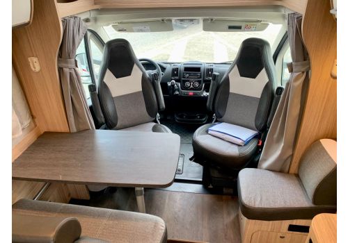 Autocaravana Perfilada SUNLIGHT T 67 S de Ocasión