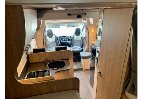 Autocaravana Perfilada SUNLIGHT T 67 S de Ocasión