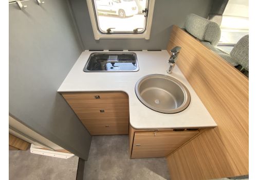 Autocaravana Perfilada DETHLEFFS Just T7052 EB en Alquiler