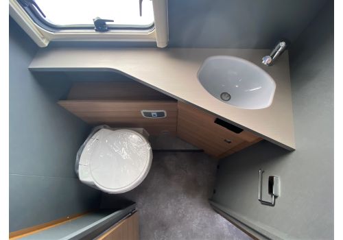 Autocaravana Perfilada DETHLEFFS Just T7052 EB en Alquiler