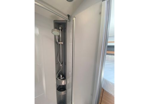 Autocaravana Perfilada DETHLEFFS Just T7052 DBL Modelo 2023 de Ocasión