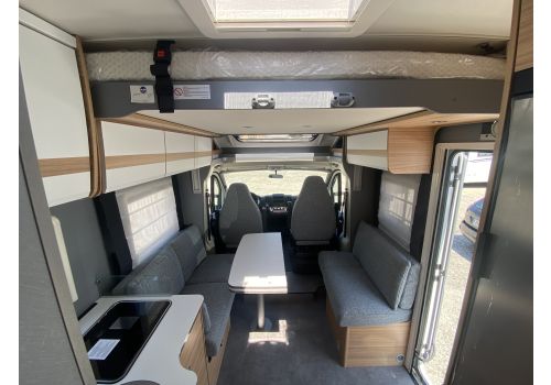 Autocaravana Perfilada DETHLEFFS Just T7052 DBL Modelo 2023 de Ocasión