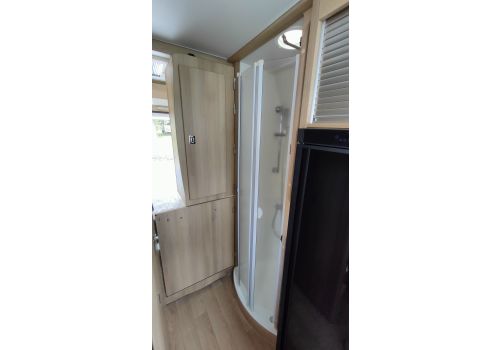 Furgoneta Cámper DREAMER D55 Limited Select Modelo 2023 de Ocasión