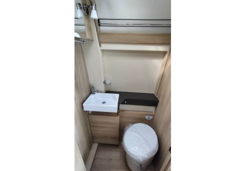 Furgoneta Cámper DREAMER D55 Limited Select Modelo 2023 de Ocasión
