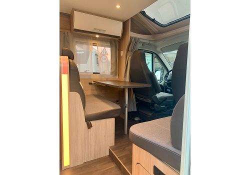 Autocaravana Perfilada SUNLIGHT T 65 de Ocasión